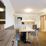 Stoagas Waidblick Apart-hotel 3*