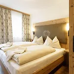 Aparthotel Stoagas Waidblick Sankt Michael im Lungau